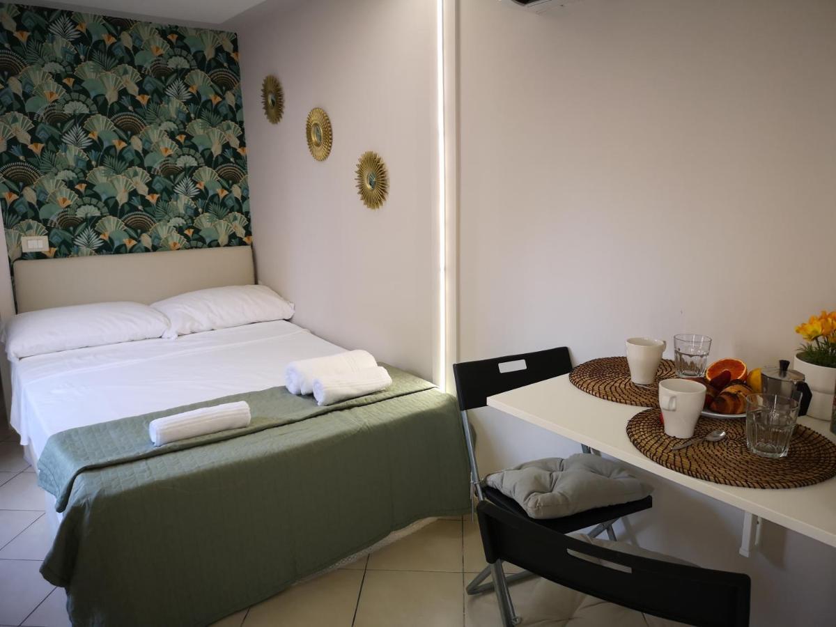 Marilor Apartments Aeroporto di Catania Fontana Rossa Esterno foto